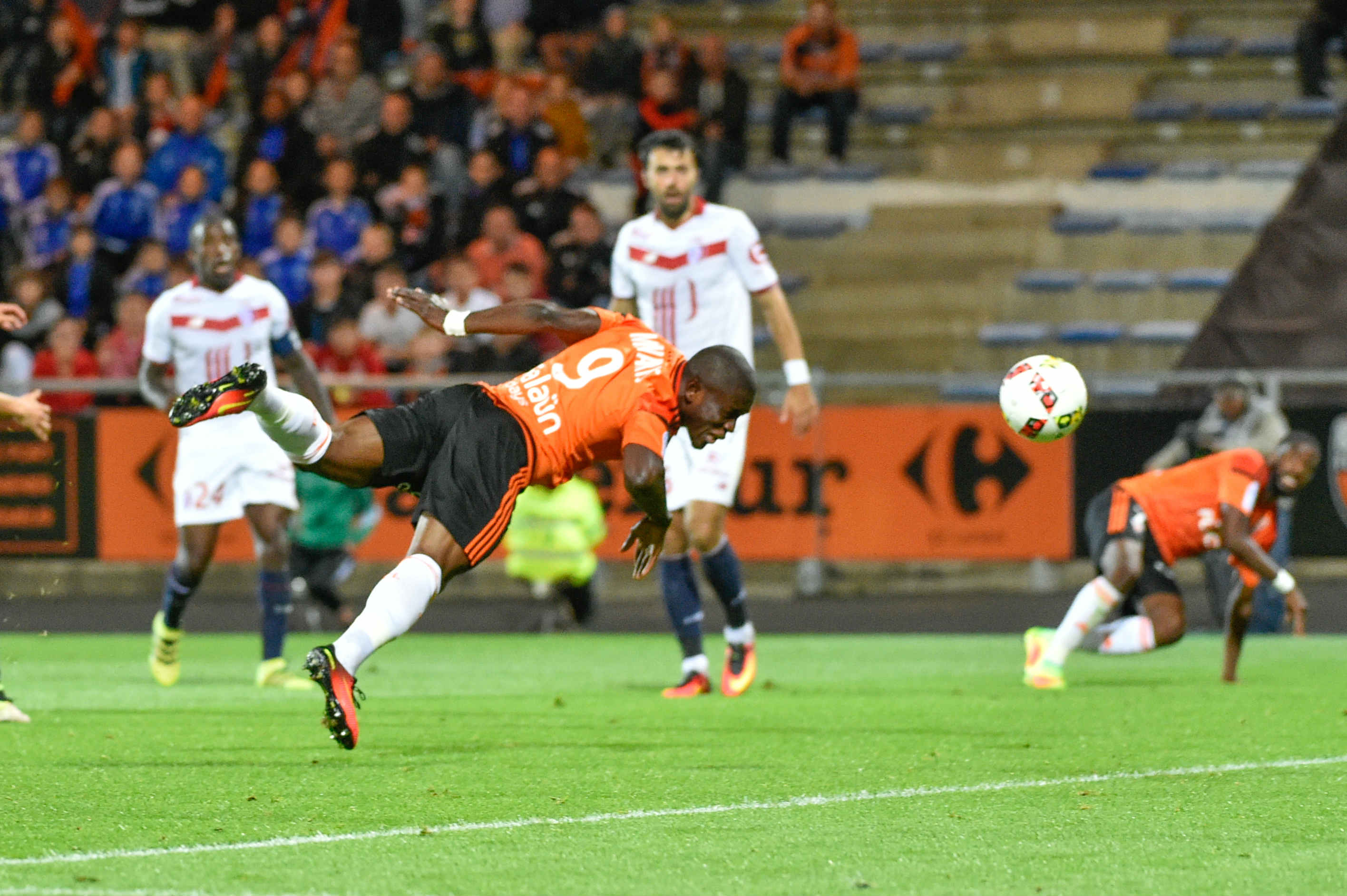 Waris Abdul Majeed (FC Lorient)-4